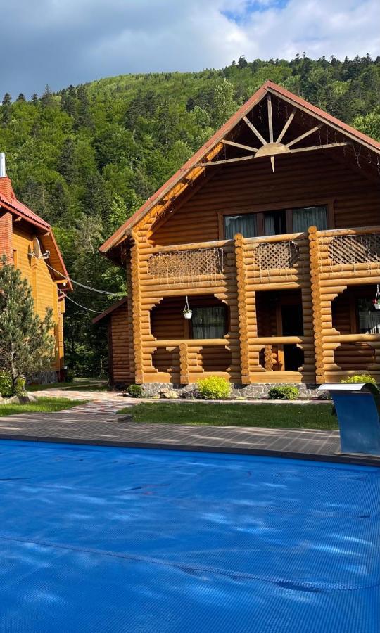 Котедж "Villa Затишна" Mykulytschyn Exterior foto